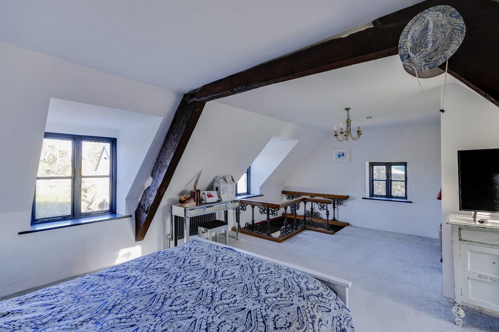 Ty Uchaf, Moulton, Nr Llancarfan, Vale of Glamorgan, CF62 3AB